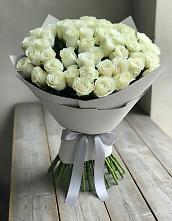 Букет 35 Белых роз в Индустрие