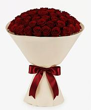 Букет 101 Бордовая роза Блэк Бакарра в Индустрие