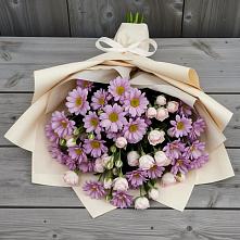 Букет цветов из:  Розы и Хризантемы в Индустрие