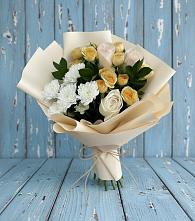 Букет цветов из:  Розы и Хризантемы в Индустрие
