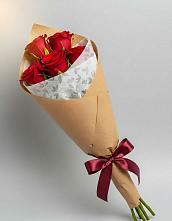 Букет цветов из:  Розы в Индустрие