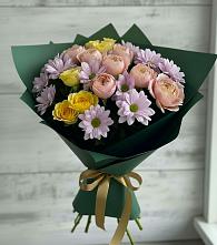 Букет цветов из:  Хризантемы и Розы в Индустрие
