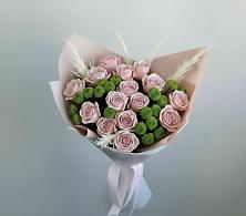 Букет цветов из:  Розы и Хризантемы в Индустрие