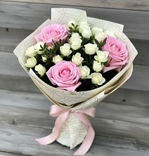 Букет цветов из:  Розы в Индустрие