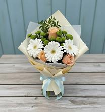 Букет цветов из:  Герберы, Розы и Хризантемы в Индустрие