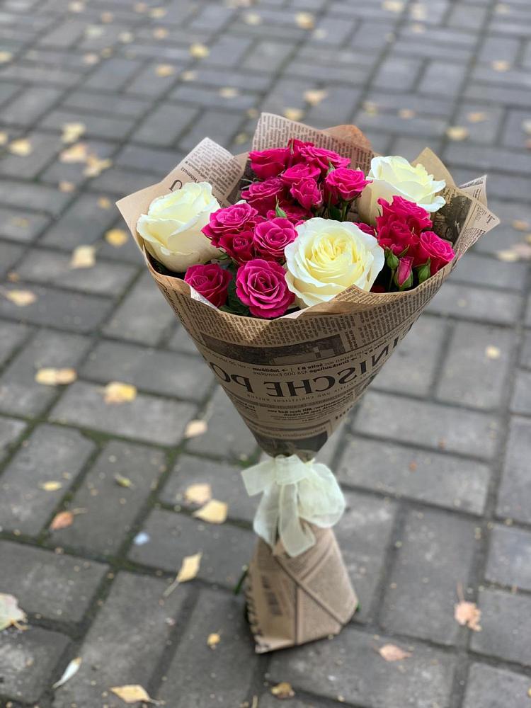 Букет цветов из: Розы в Индустрие