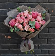 Букет цветов из:  Розы в Индустрие
